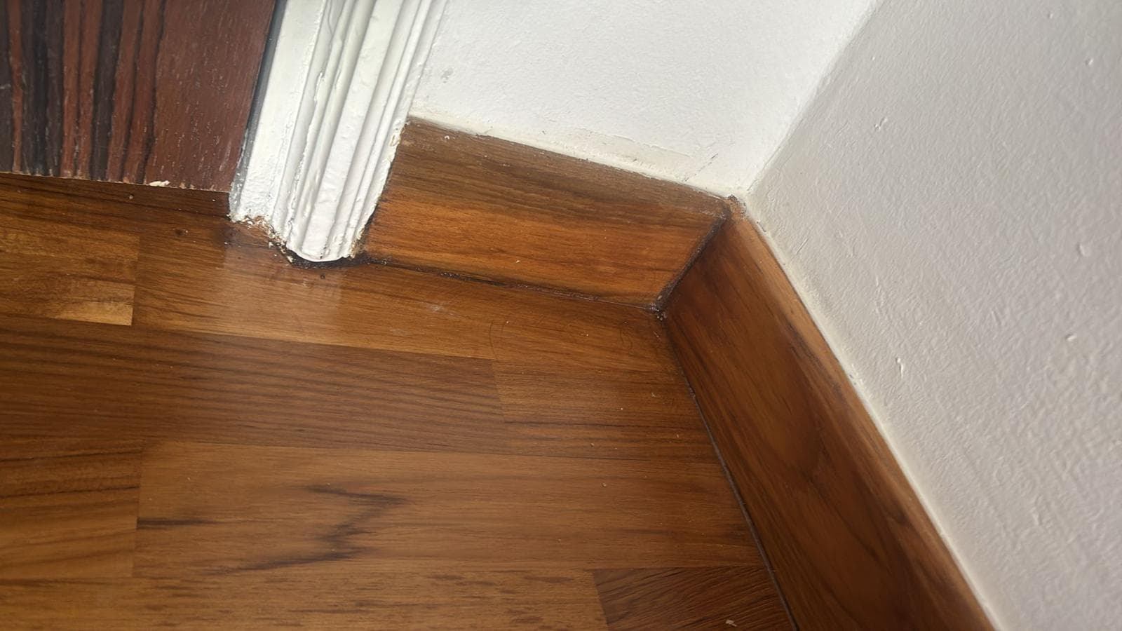 Vinyl Wood Flooring in Singapore | Professional Installation & Repair
