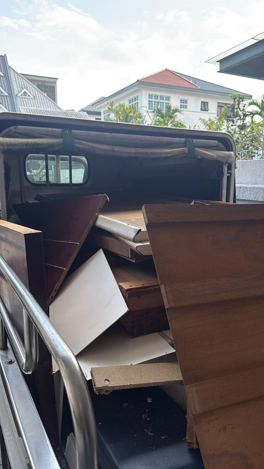 Professional Dismantling & Disposal Services Singapore